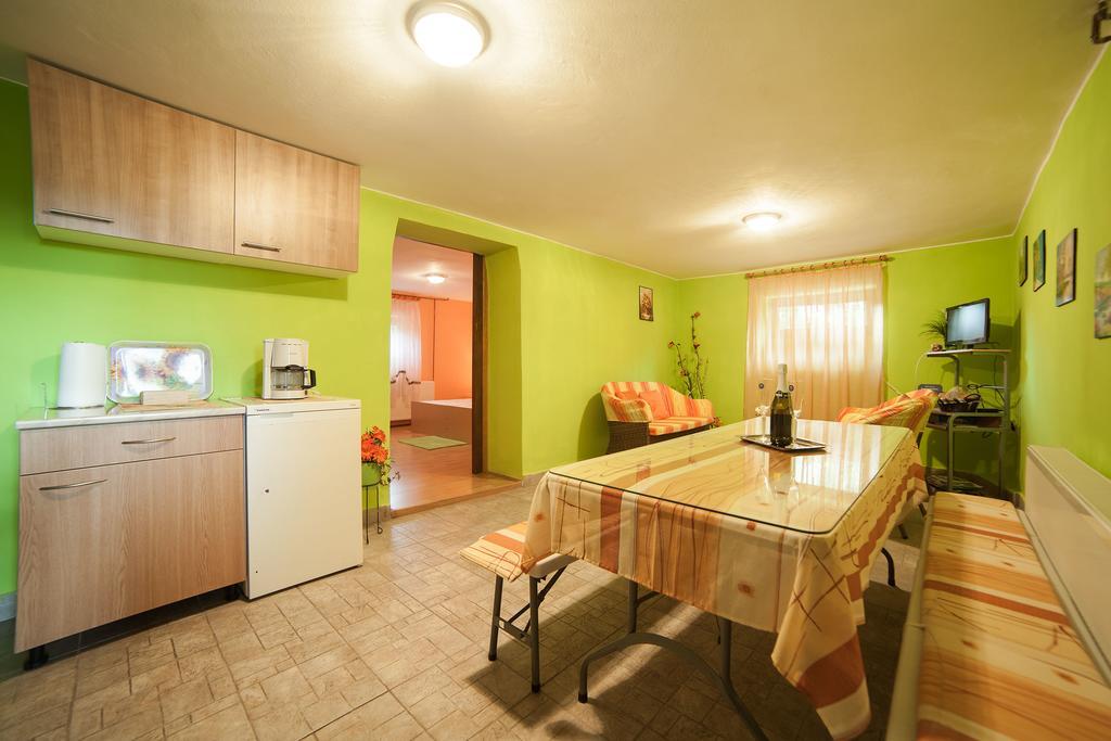 Apartment Tomasevic Slunj Ngoại thất bức ảnh