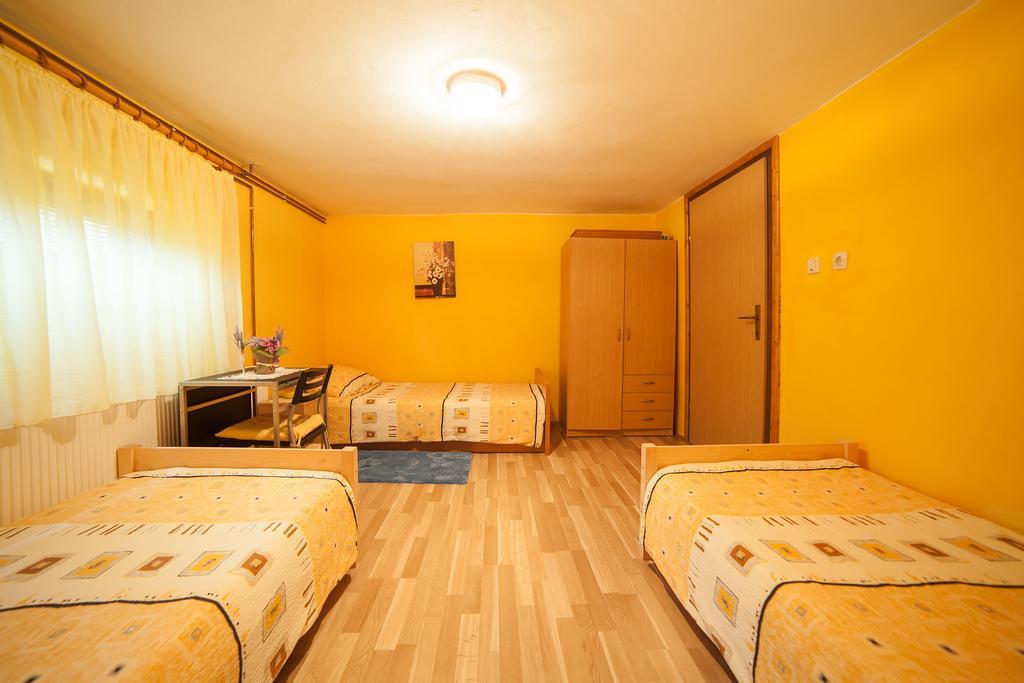 Apartment Tomasevic Slunj Ngoại thất bức ảnh